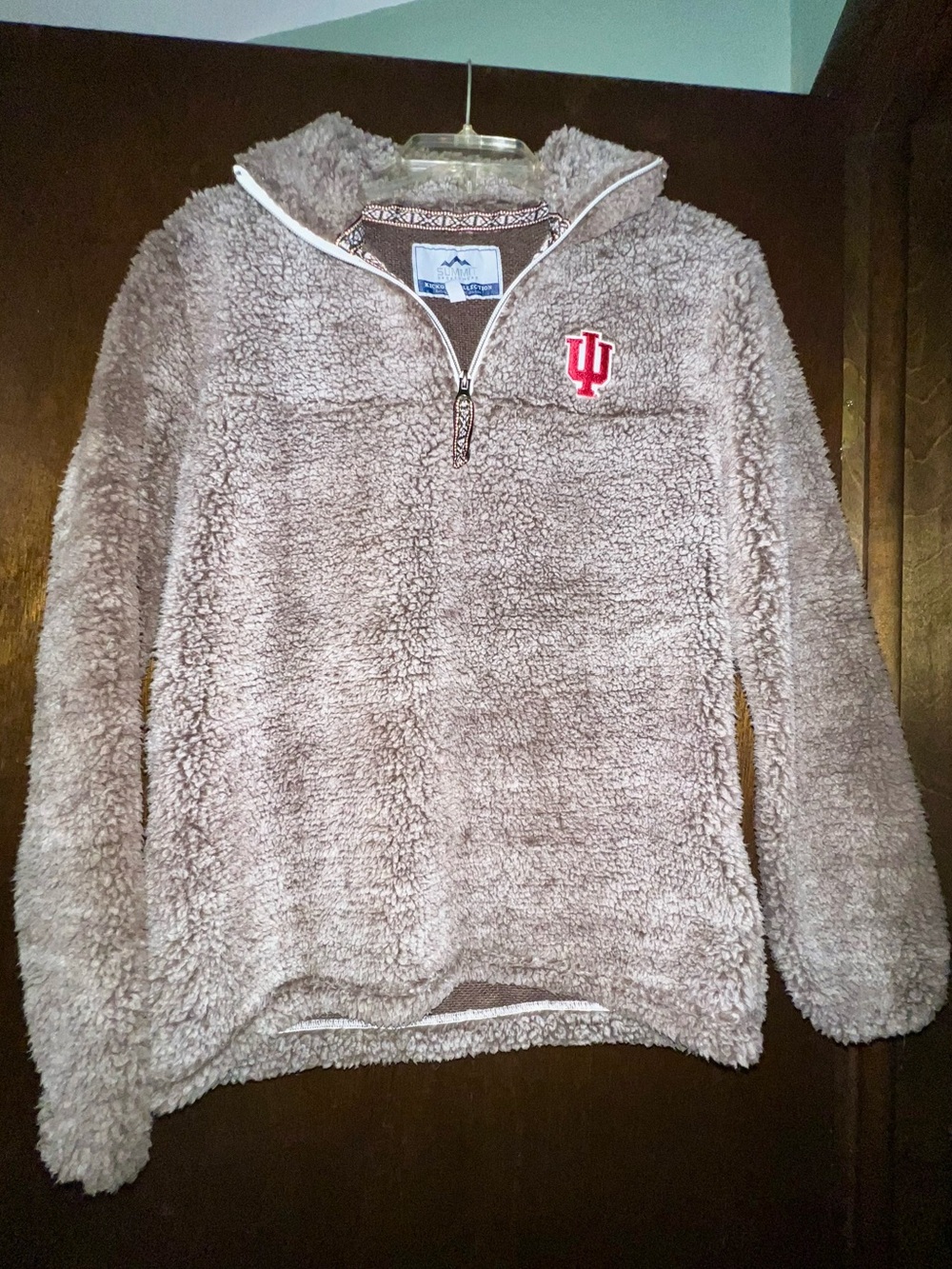 IU Sherpa 1/4 Zip Sweatshirt